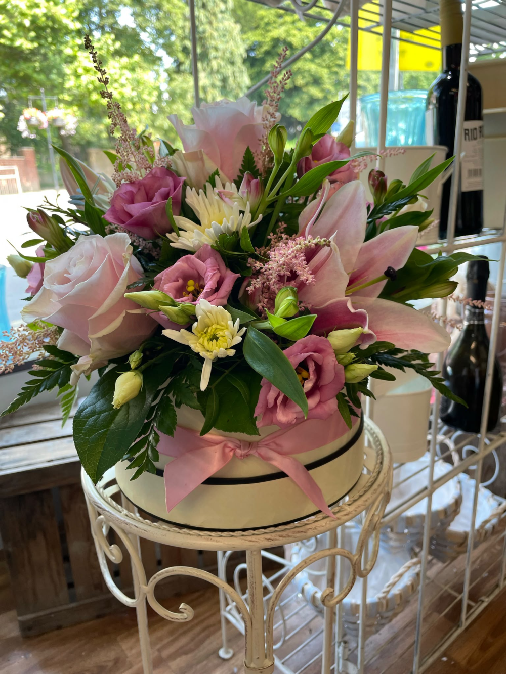 Pink Opulence Hat Box Product Image